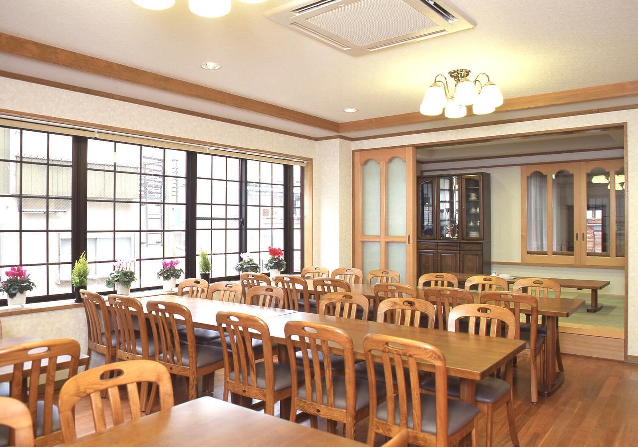 Land Haus Azegami Bed & Breakfast Nozawaonsen Bagian luar foto